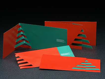 This 3D pop-out tree christmas tree card by designer Giovanni Russo is a lesson in subtelty and elegance. 